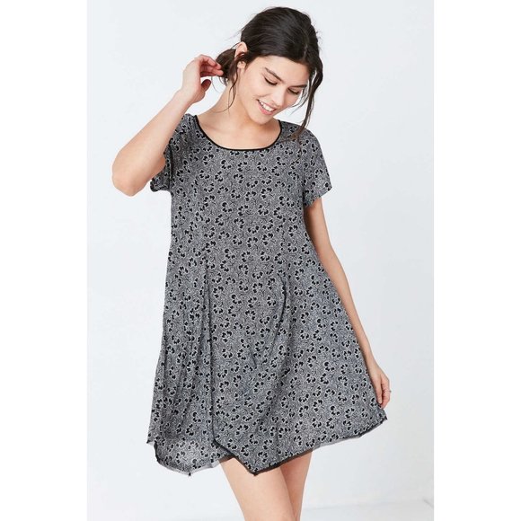 Urban Outfitters Dresses & Skirts - UO Silence + Noise XS Floral Witchy T-Shirt Dress